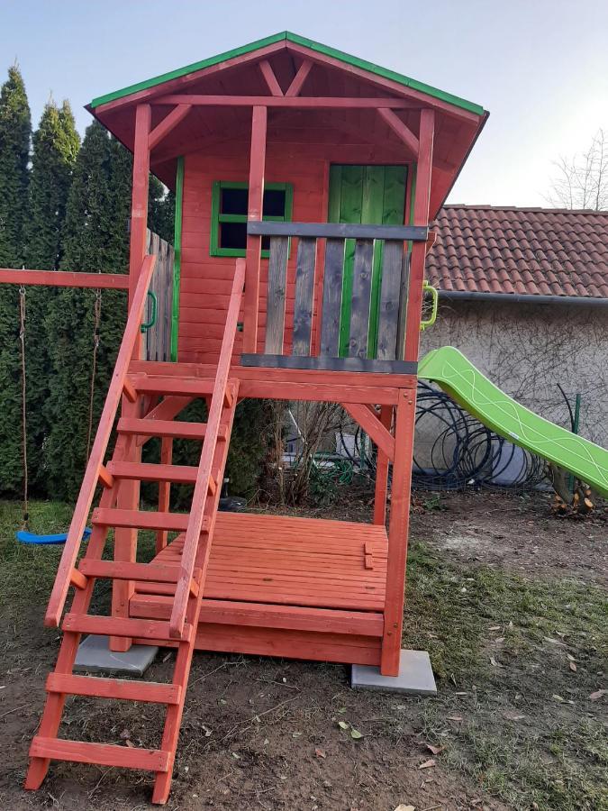 Nosztalgia Vendeghaz Hotel Zalaegerszeg Eksteriør billede